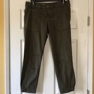 Anthrolpologie Army Green Capris Size 30